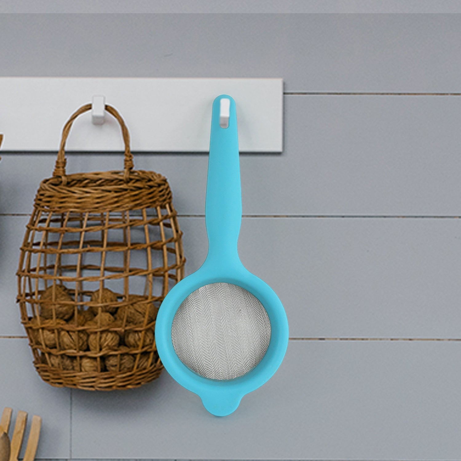 Apex Kadak Mesh Strainer with High-Quality Stainless Steel Wiremesh Apex Kadak Mesh Strainer with High-Quality Stainless Steel Wiremesh